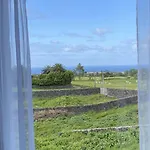 Quinta Dos Bravos Guest house Pico da Pedra
