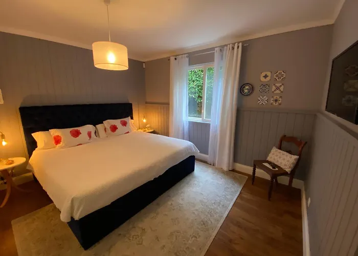 بيت ضيافة Quinta Dos Bravos 4*