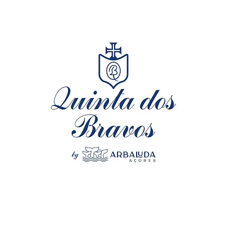ゲストハウス Quinta Dos Bravos 3*
