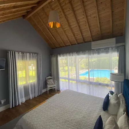ゲストハウス Quinta Dos Bravos