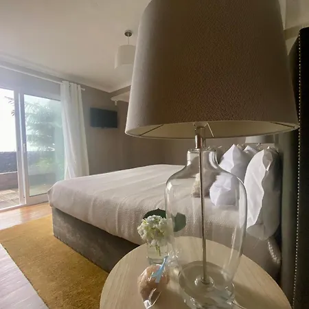 ゲストハウス Quinta Dos Bravos Pico da Pedra